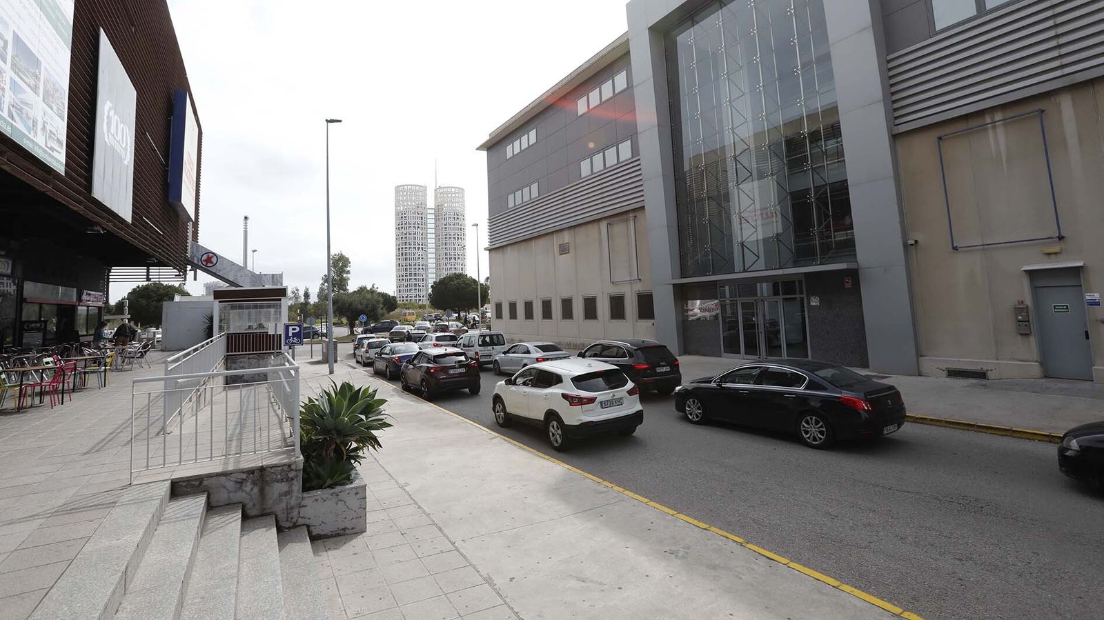 Las fotos del polígono de Palmones, tras el levantamiento del cierre  perimetral de Algeciras y Castellar