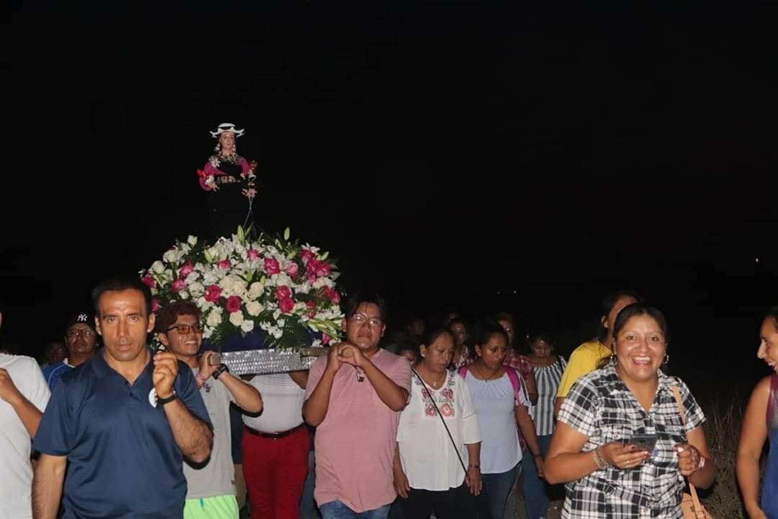 Procesión de la Virgen del Cisne en Vera.