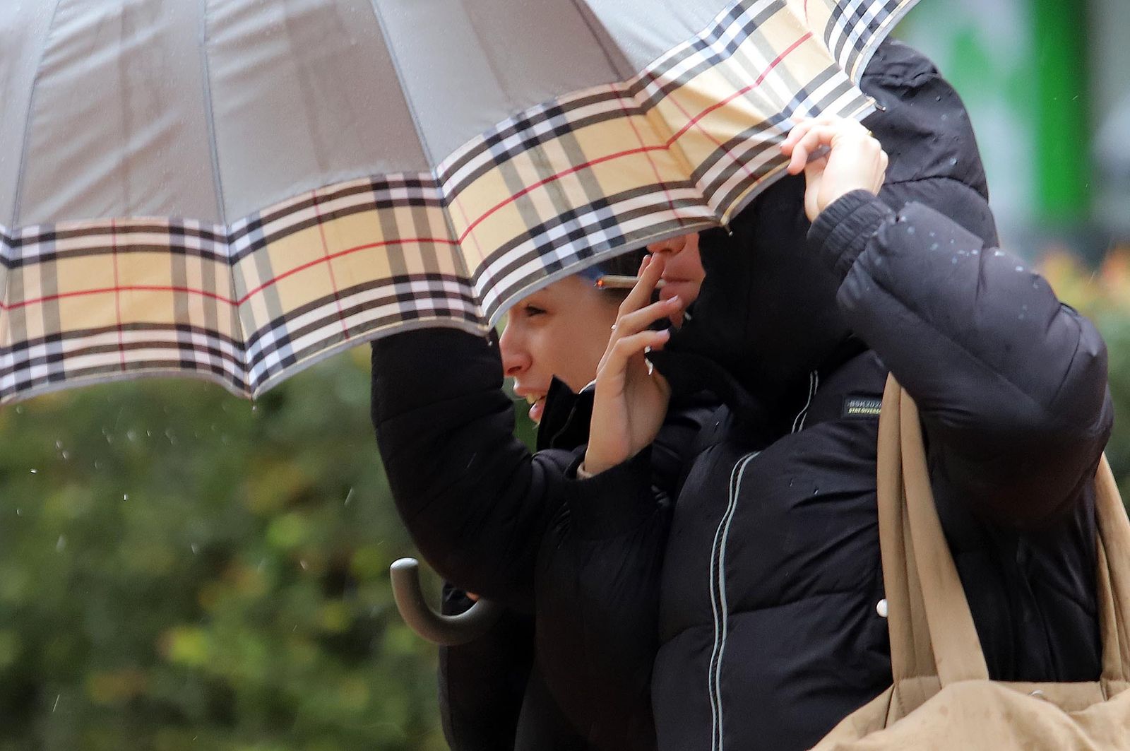 Imágenes del lunes 5 de diciembre en Huelva