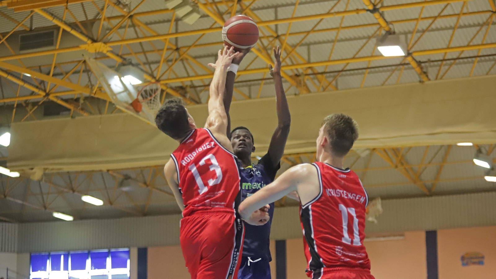 Las mejores fotos del Udea - Navarra