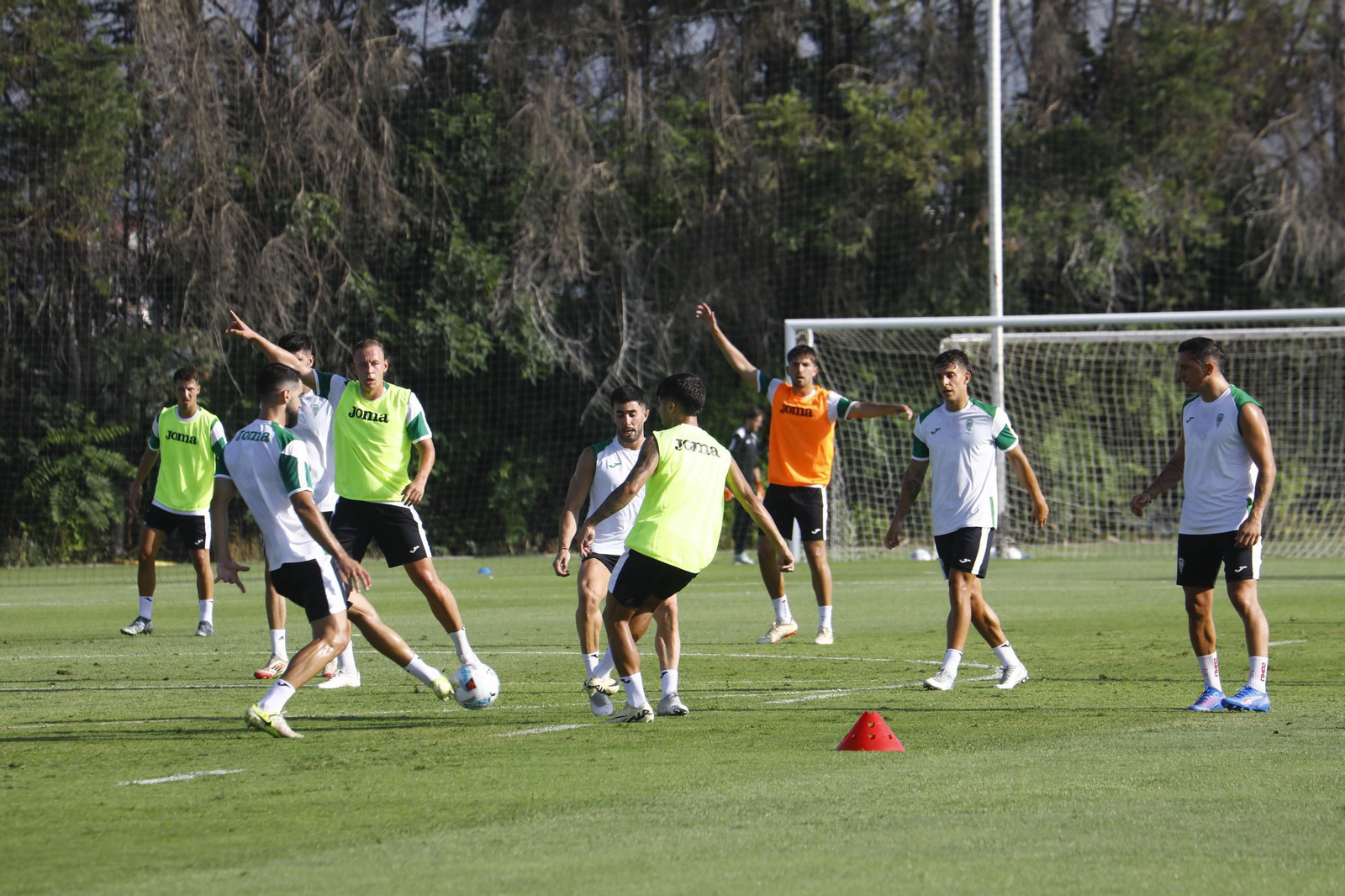 Las mejores fotos del primer entrenamiento del Córdoba CF en su pretemporada