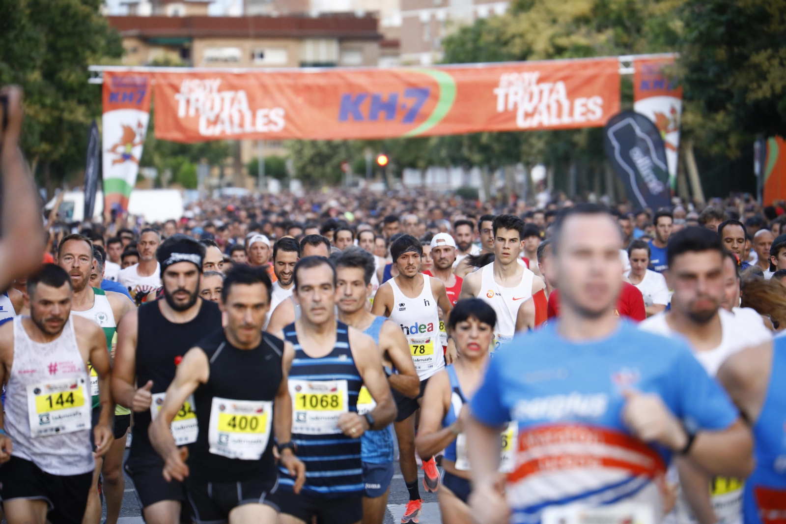 Las mejores fotografías de la Nocturna Trotacalles de Córdoba
