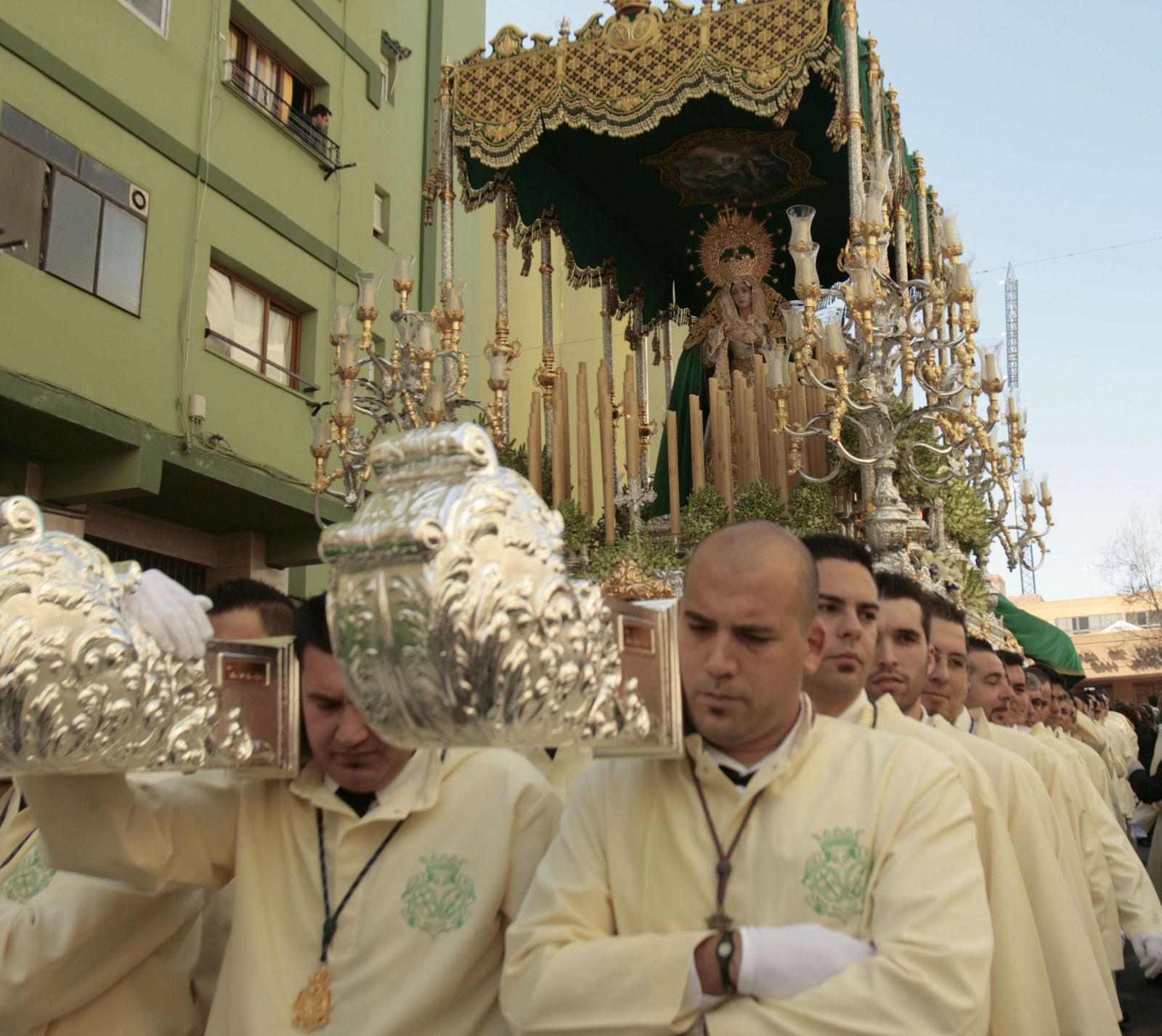 Trono procesional de la titular mariana de Nueva Esperanza