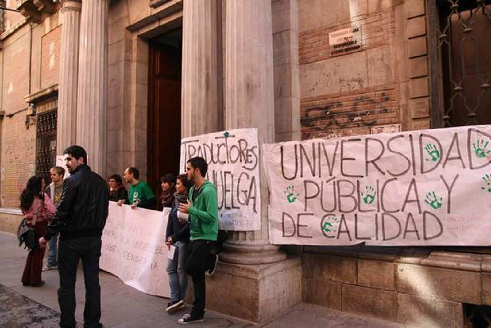 Las imágenes de la huelga general en Granada