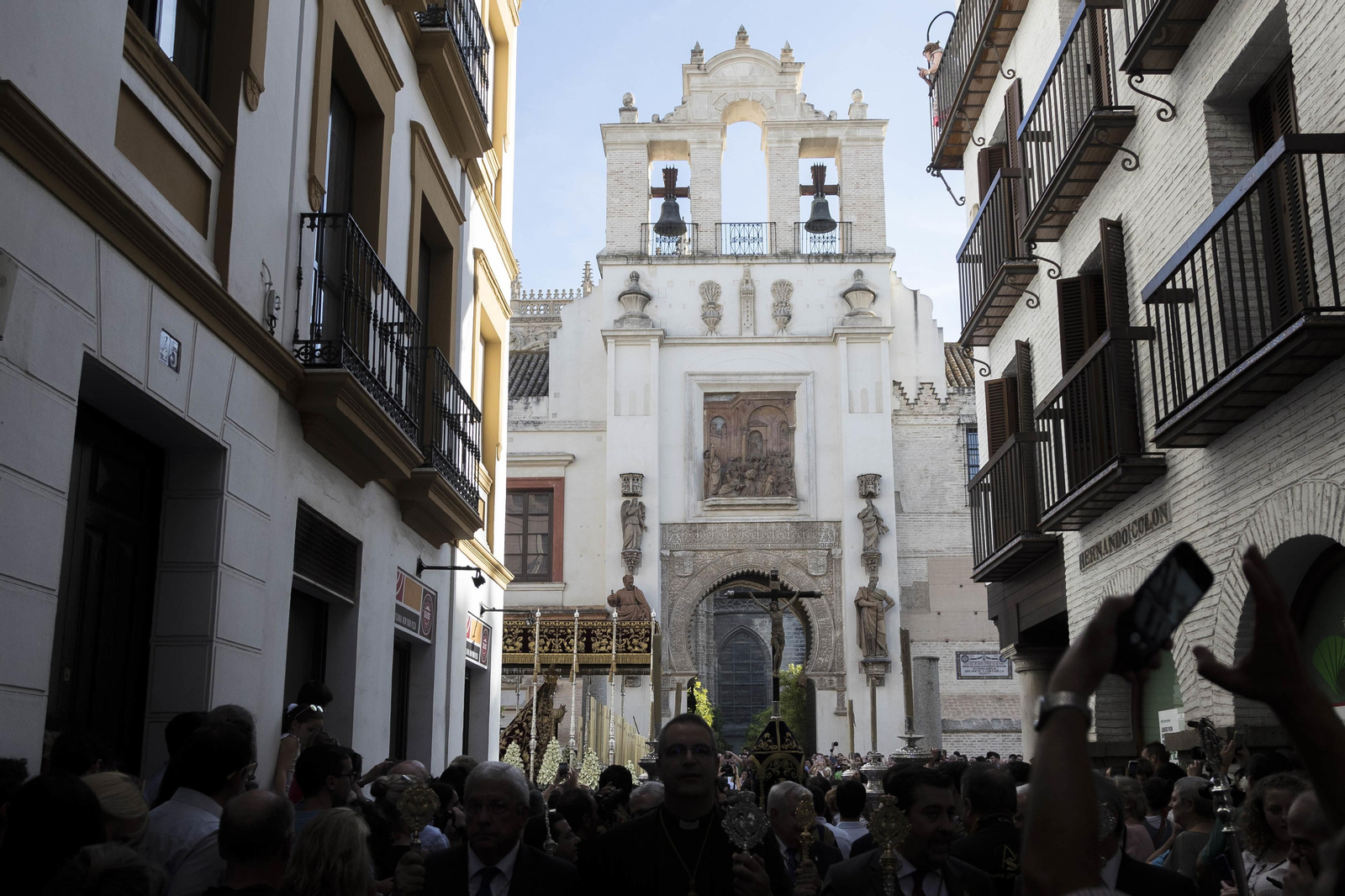 Imágenes de la Coronación de la Virgen de la Victoria y del regreso a tu templo