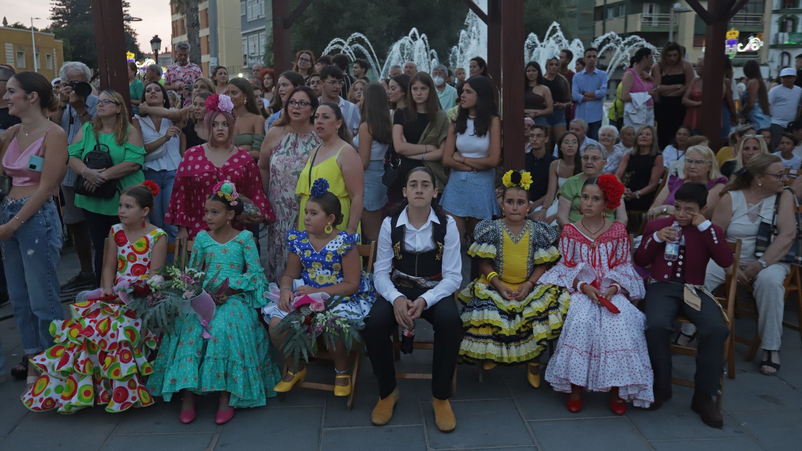 Fotos de la Coronación de las Reinas y Damas de la Feria de La Línea 2022