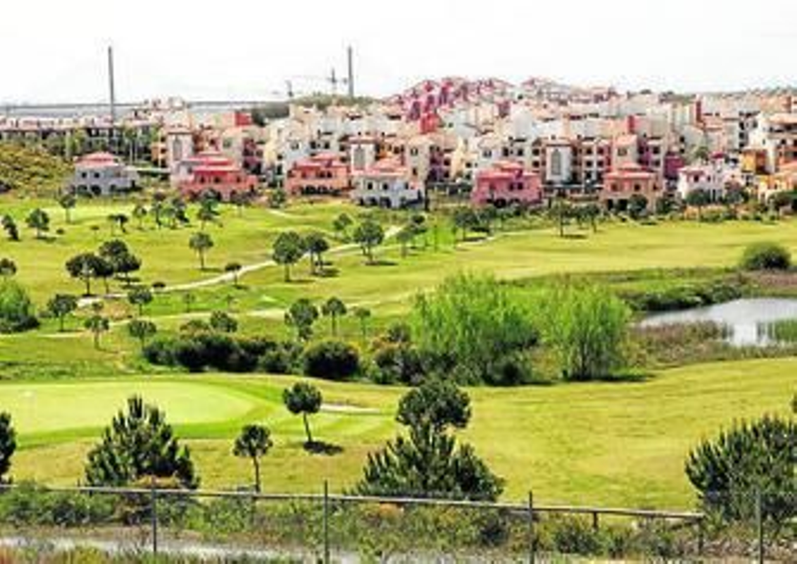 Vista general del campo de golf de Costa Esuri.