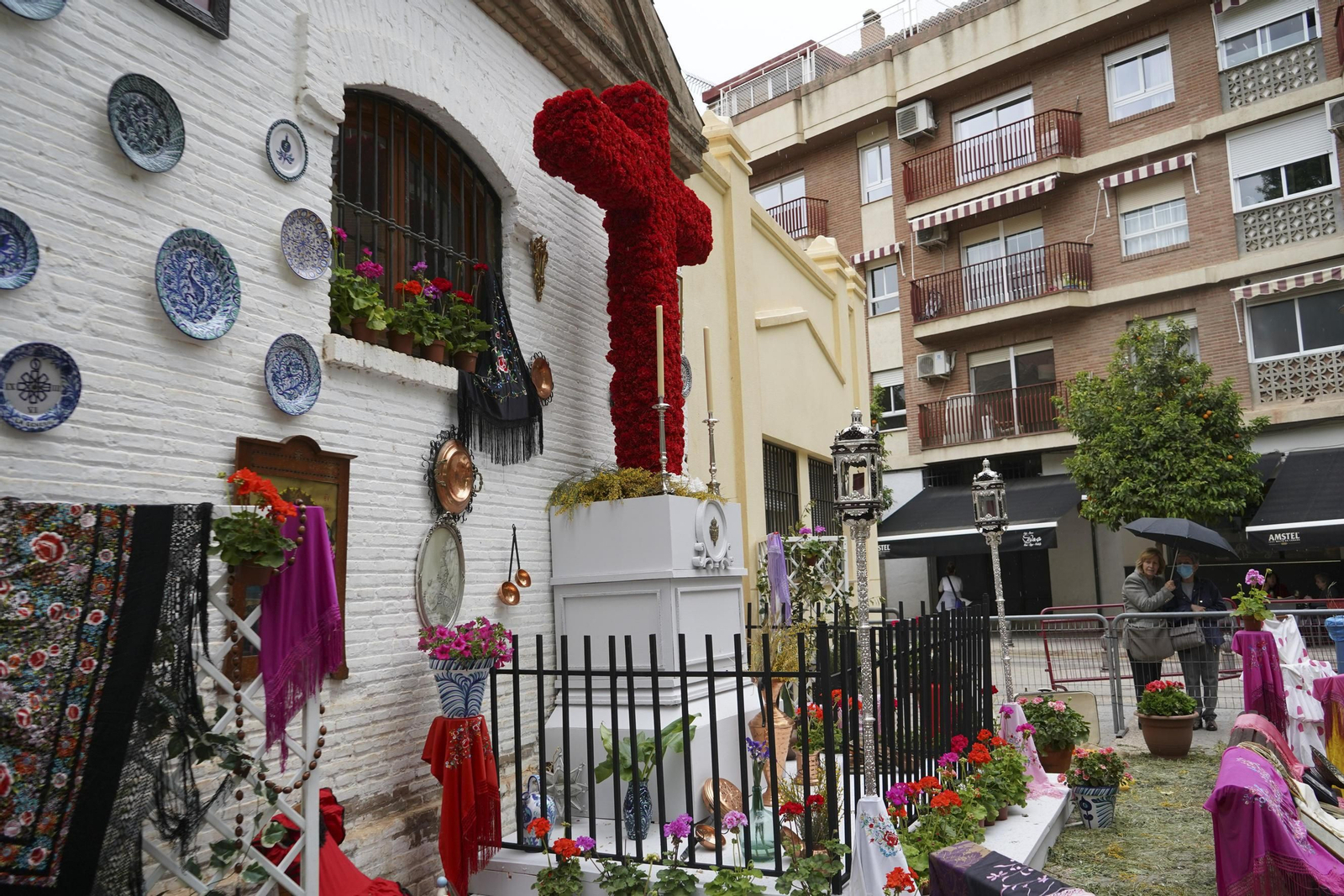 Así se ha vivido el Día de la Cruz en Granada