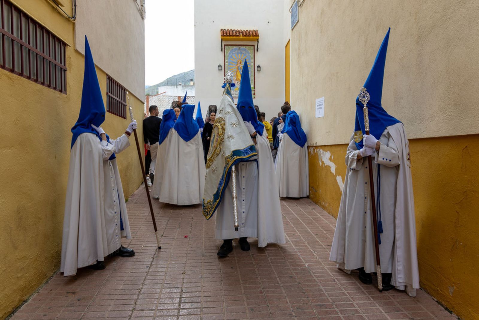Los jiennenses arropan a las tres cofradías de la tarde en un Domingo de Ramos más caluroso de lo esperado (I)
