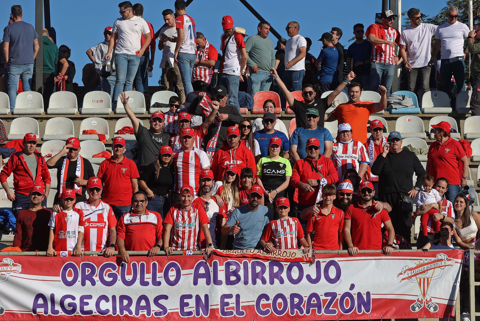 Búscate en el Nuevo Mirador durante el Algeciras - Real Madrid Castilla de Primera Federación