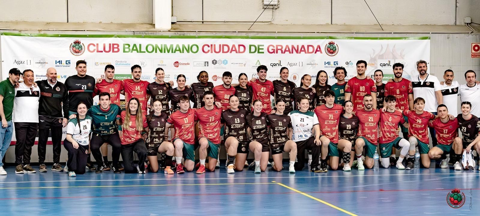 Las plantillas tanto masculinas como femeninas ya preparan la temporada.