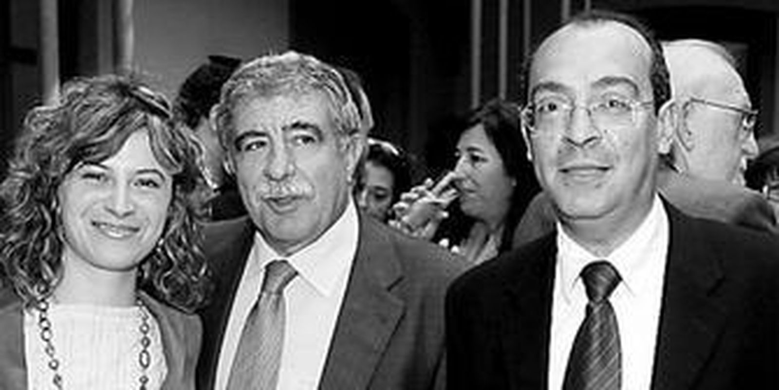 Bouza y Brenes, junto a Bibiana Aído, en un acto en Cádiz en 2010.