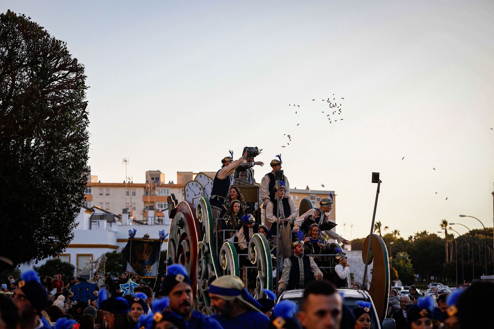 Las imágenes de la cabalgata de los Reyes Magos de San Fernando 2026