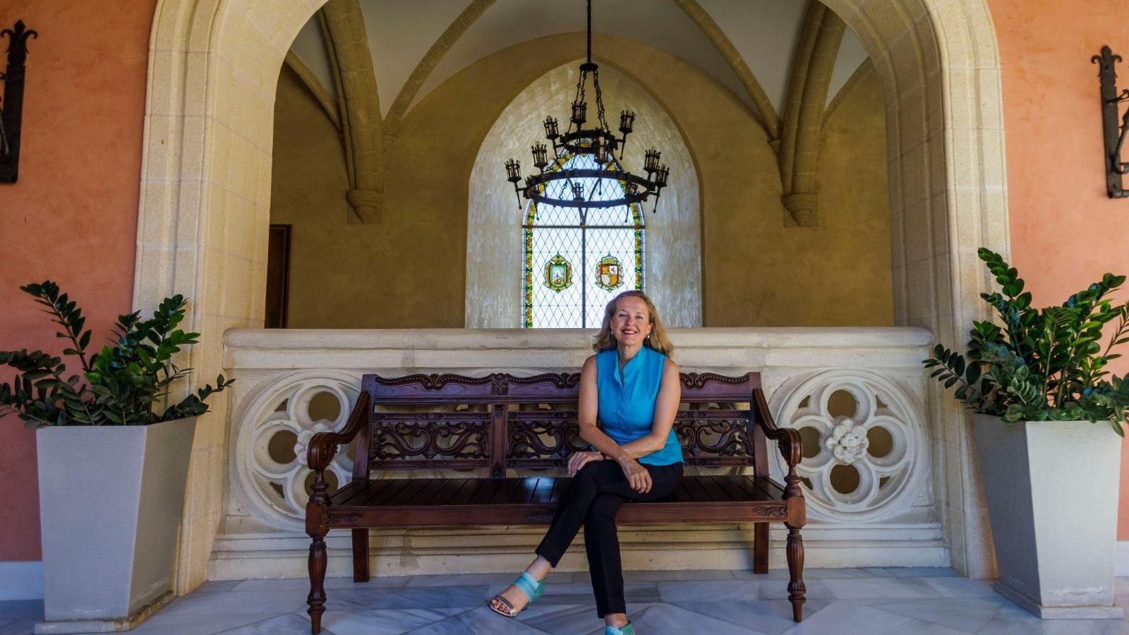 Nadia Calviño, vicepresidenta primera del Gobierno, durante la entrevista en el Castillo de Luna de Rota.
