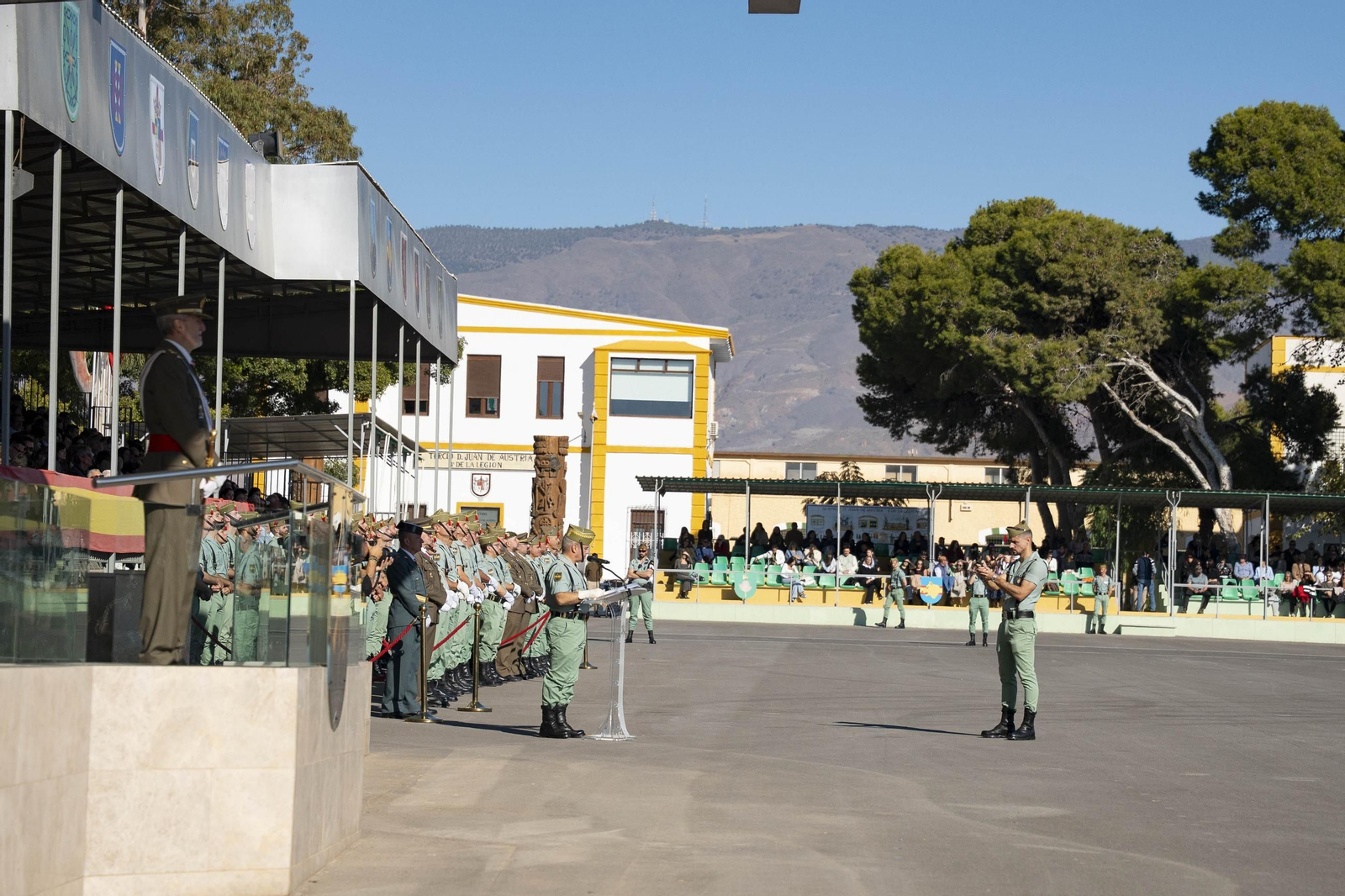 Así conmemora el día de la Inmaculada Concepción la Brigada de la Legión en Almería y despide al contingente que parte a Eslovaquia