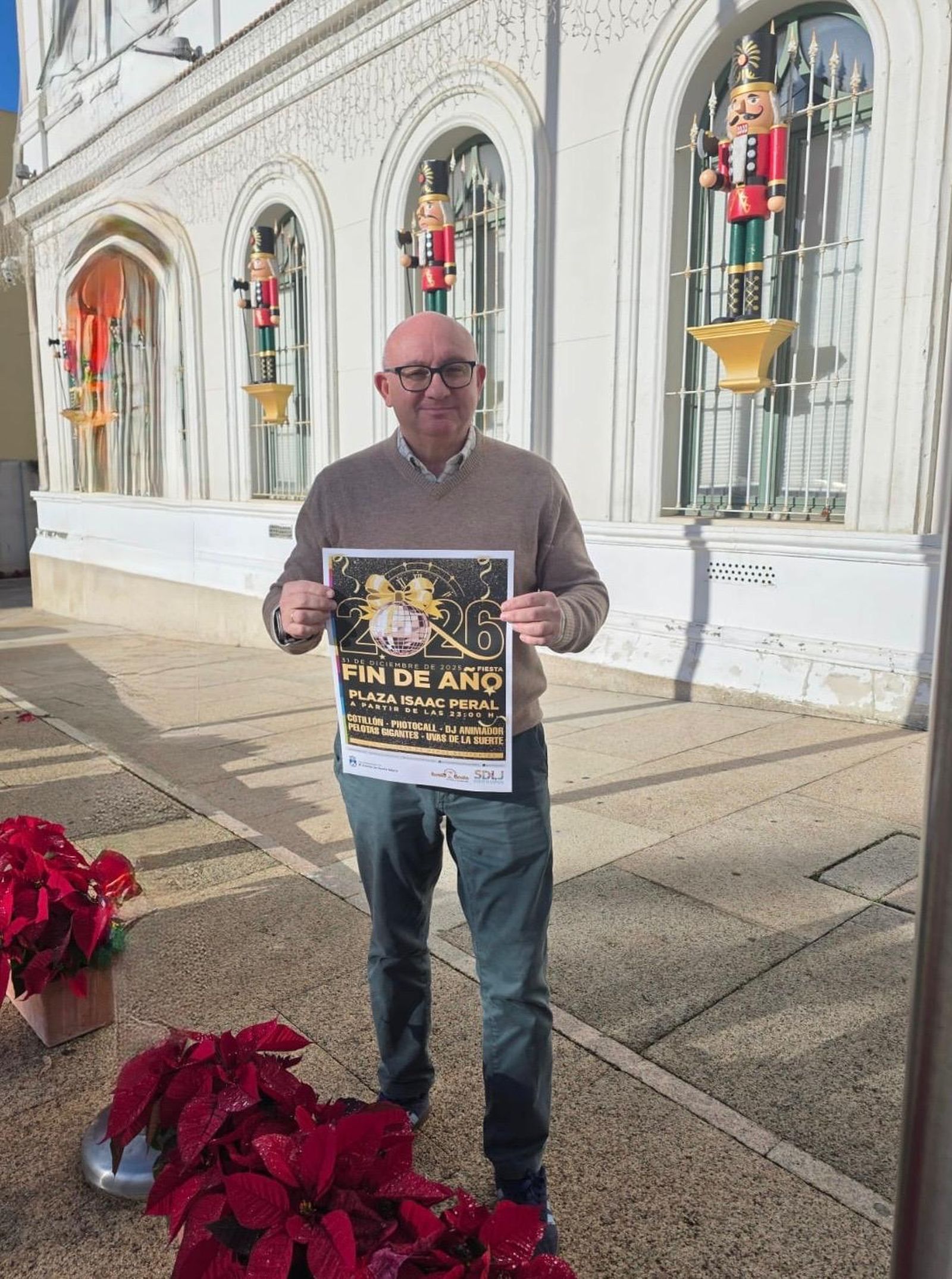 El concejal de Juventud, José Ignacio González, promocionando la fiesta Fin de Año.
