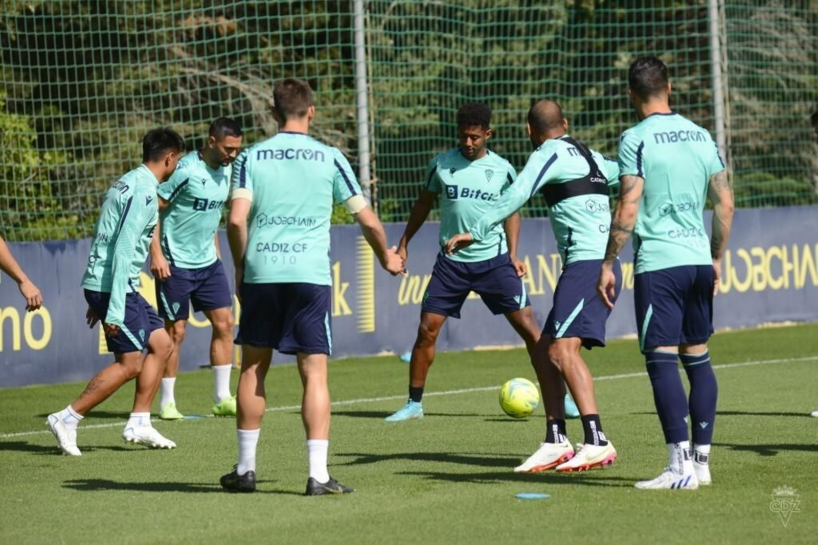 Jugadores del Cádiz en una sesión.