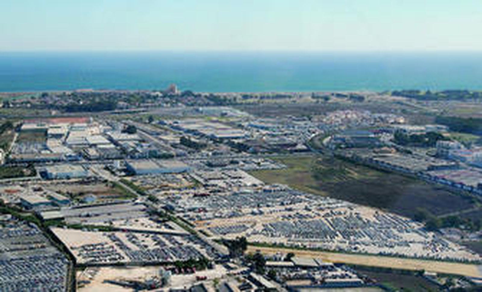 Vista aérea de la zona de San Julián, donde se sitúan los suelos sobre los que se estudia levantar un nuevo complejo comercial.