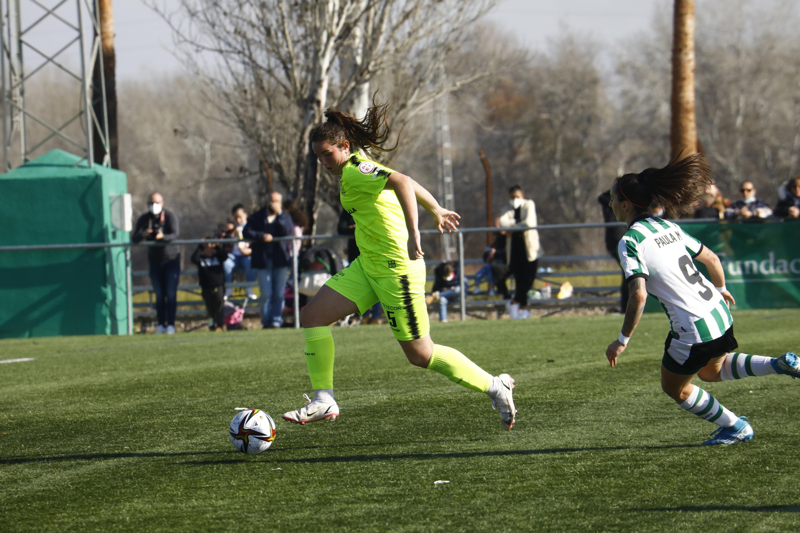 Las imágenes del derbi cordobés femenino entre el Córdoba y el Pozoalbense