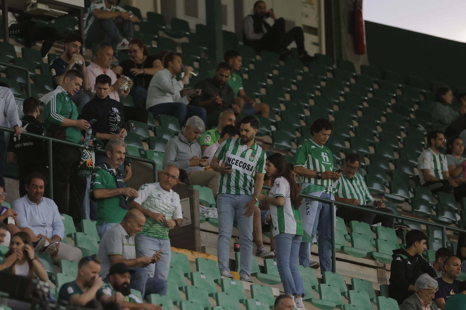 Búscate en las fotos de Betis-Getafe