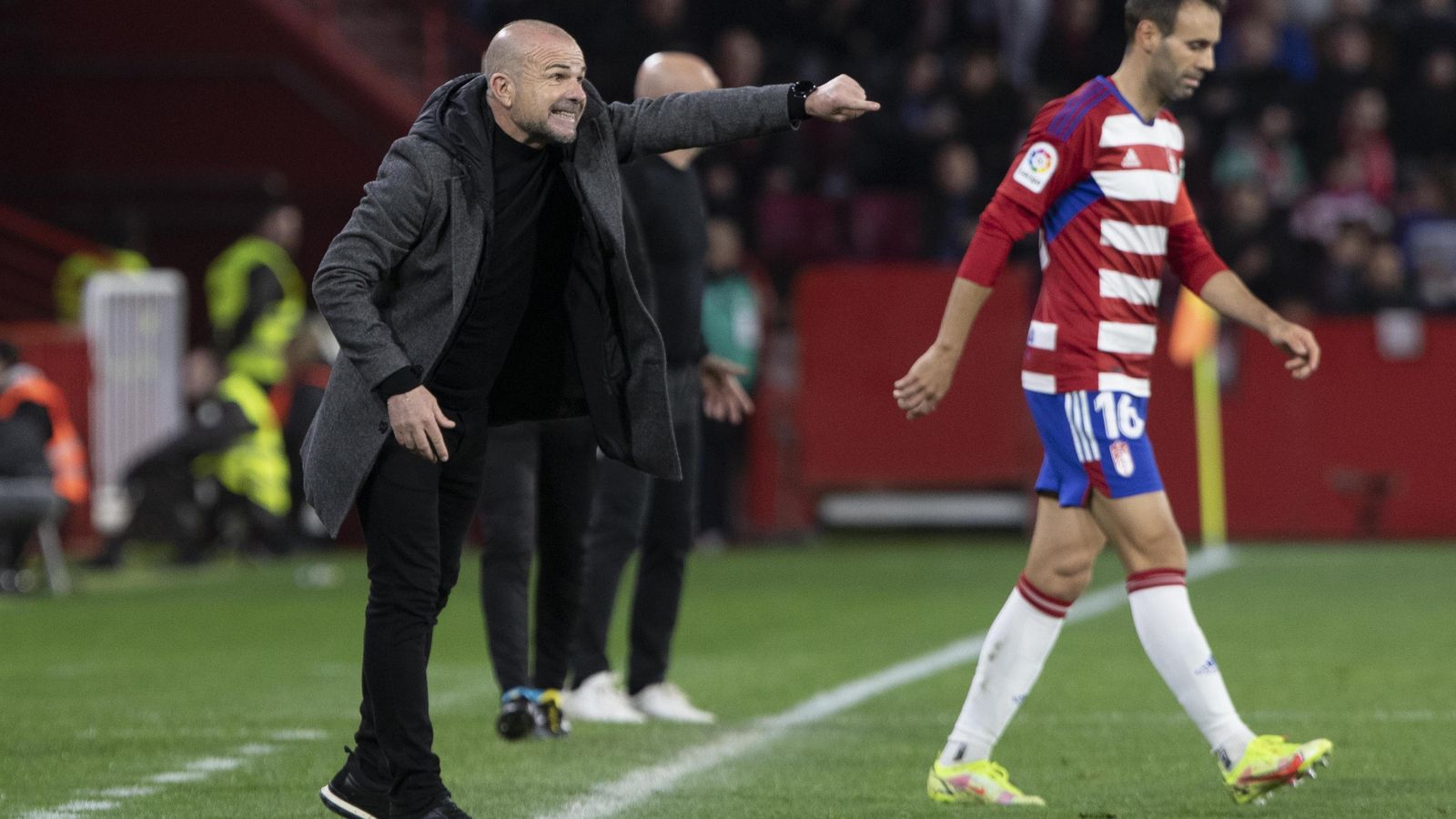 Paco López no podrá contar con Víctor Díaz en el duelo ante el Cartagena.