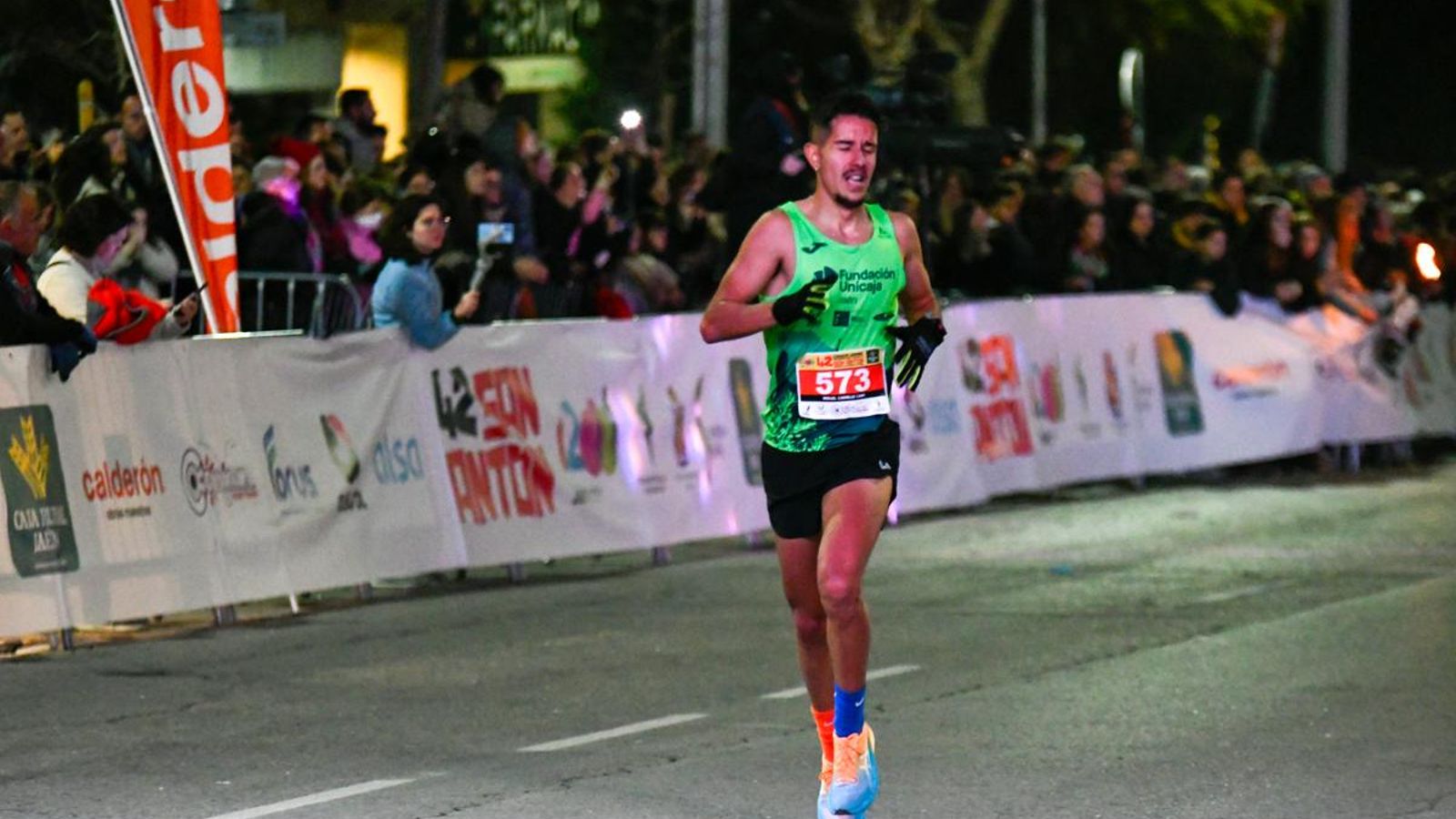 En imágenes: búscate en tu llegada a meta de la Carrera de San Antón 2025 (1)