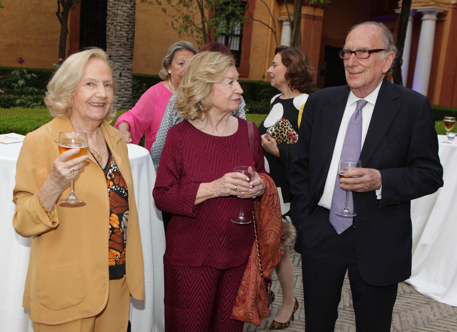 Los asistentes al VII Premio Manuel Clavero