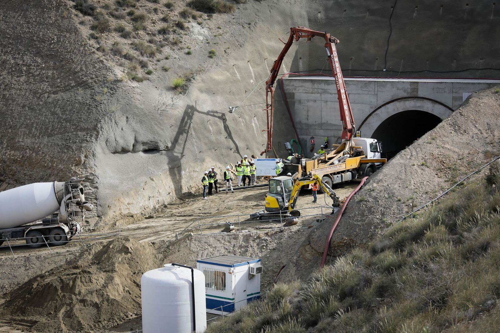 El túnel de La Juaida, conocido como el único “túnel belga” del AVE en España, durante una visita a las obras del corredor de alta velocidad en Almería