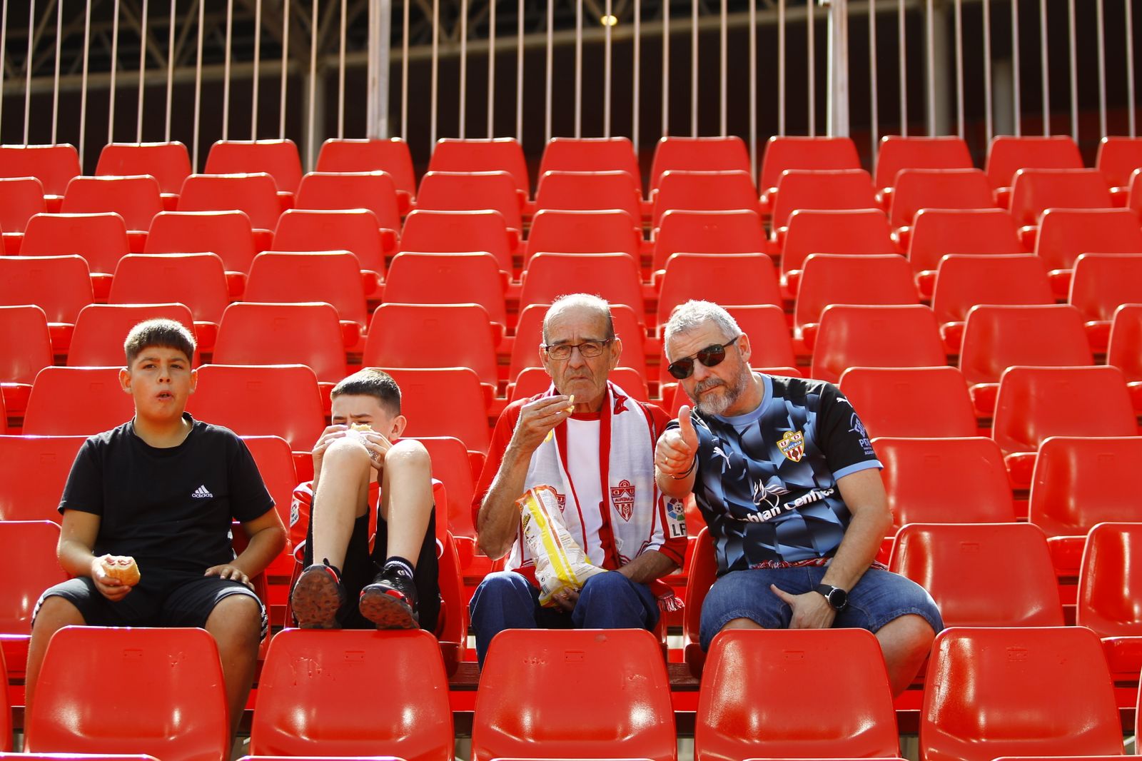 Imágenes de la U.D. Almería-Rayo Vallecano