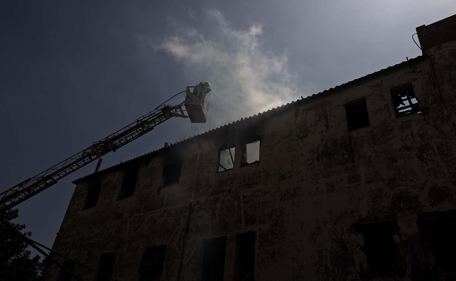 Fotos del incendio en el Patio de Soto en Algeciras Fotos del incendio del Patio de Soto en Algeciras