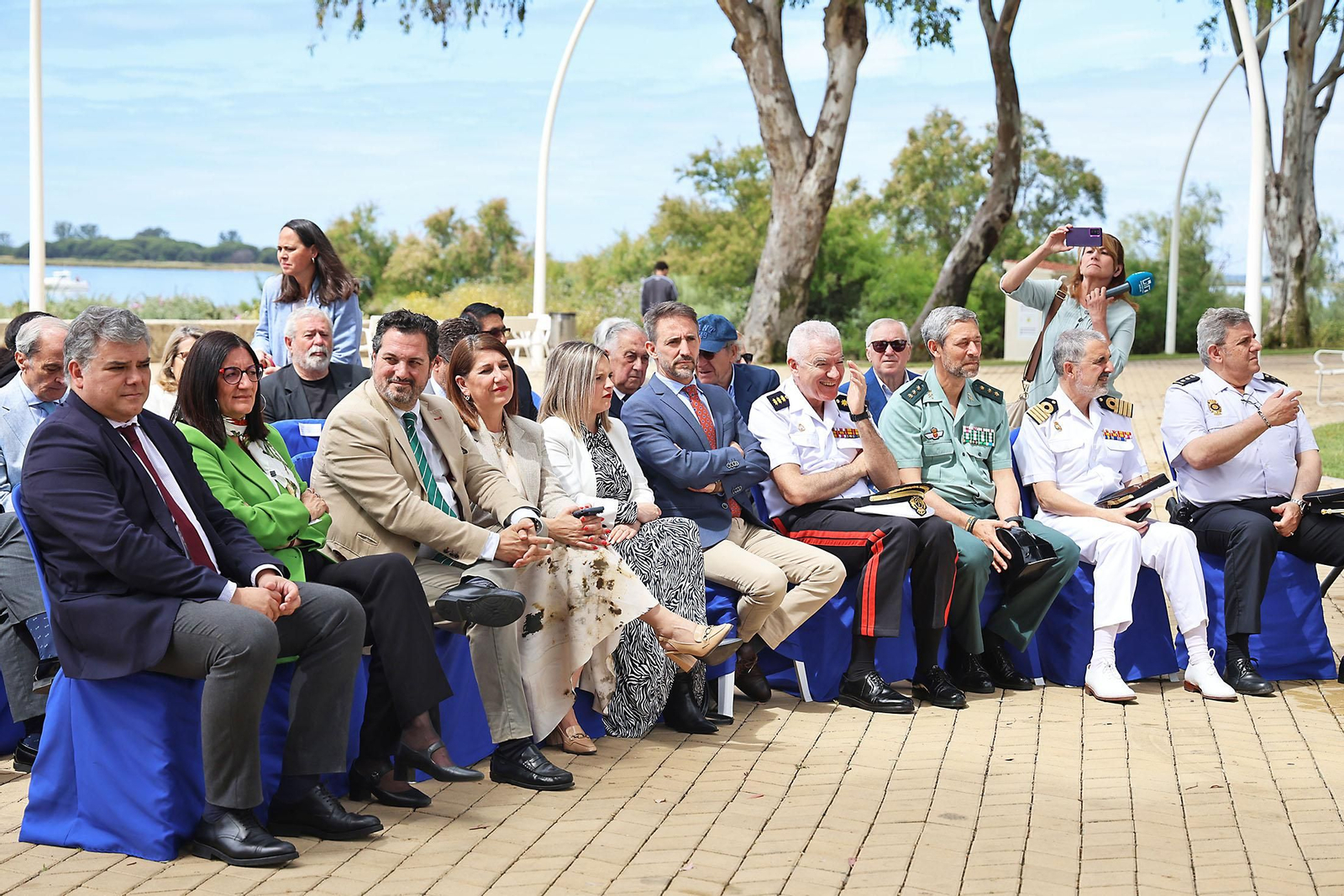 Las imágenes de la inauguración de la escultura a Miss Whitney