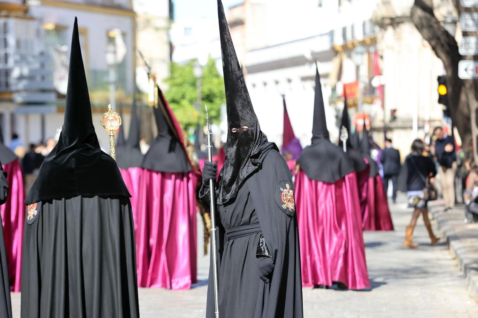Imágenes de la Hermandad de la Piedad en el Sábado Santo de Jerez 2025