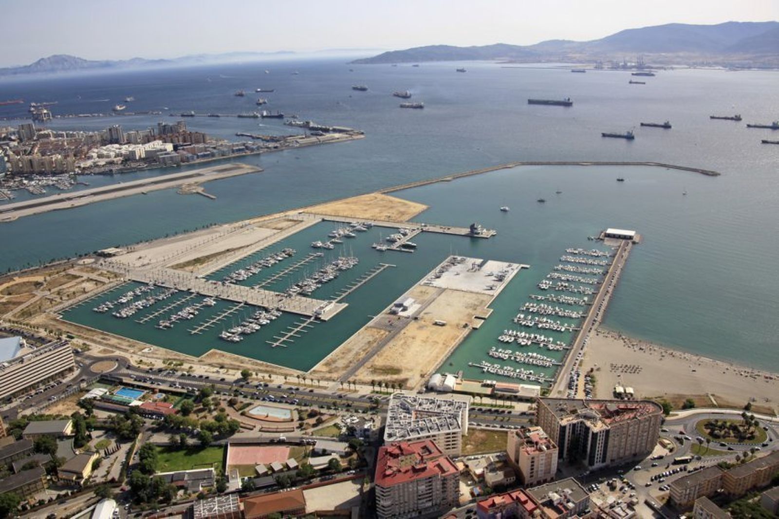 El puerto Alcaidesa Marina, que se repoblará con la patella ferruginea.