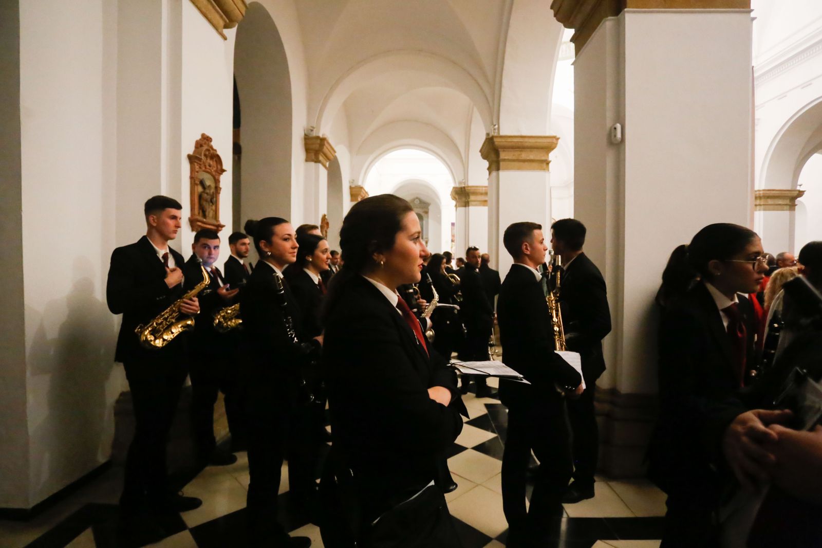 Fotos del Viernes Santo en Los Barrios: Buena Muerte y Mayor Dolor