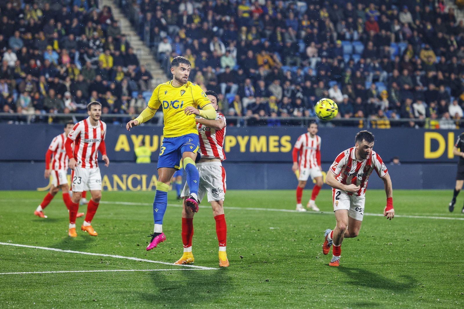 Las imágenes del Cádiz CF-Sporting