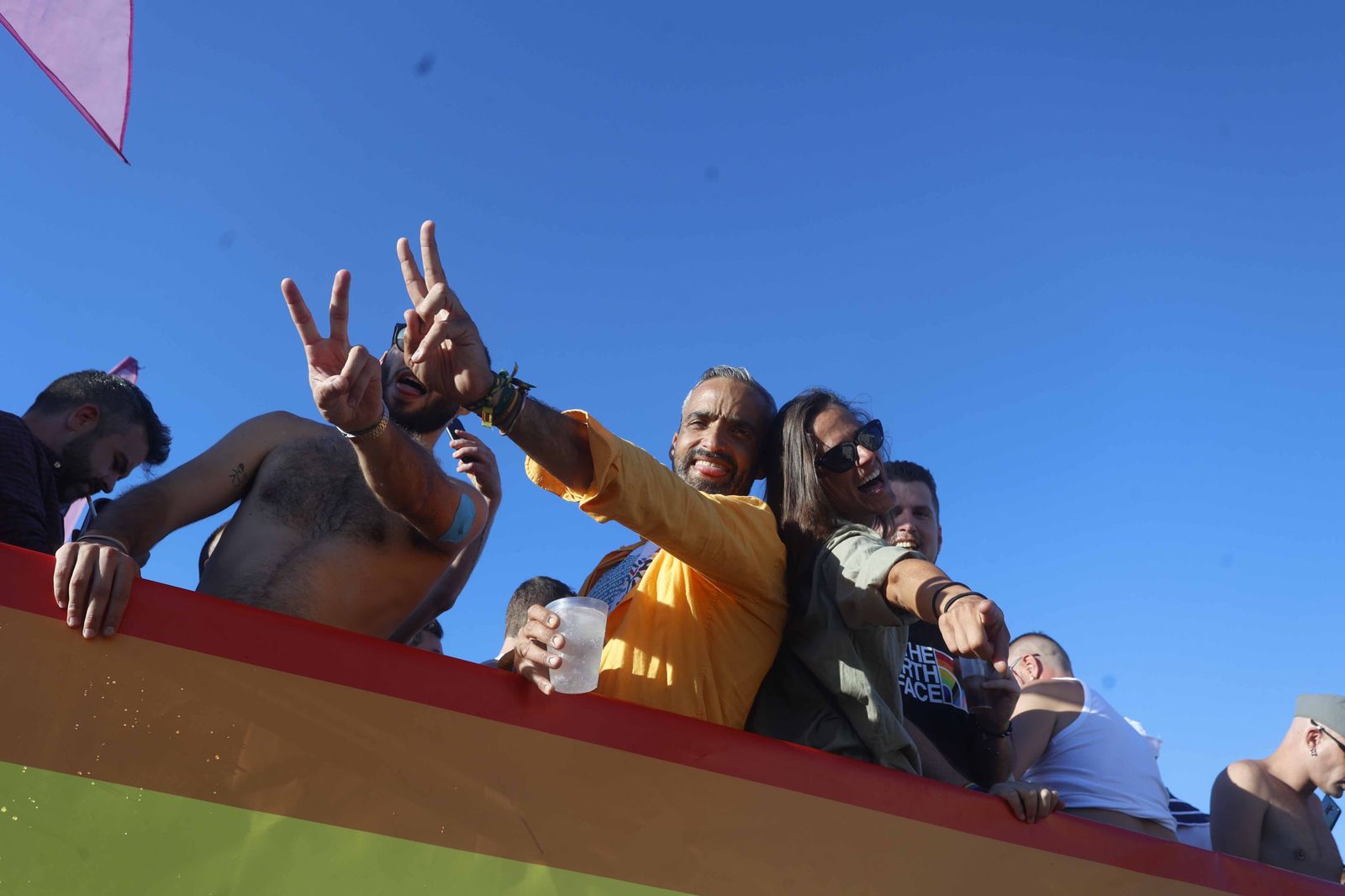 Las imágenes de la cabalgata del orgullo en Sevilla  2022