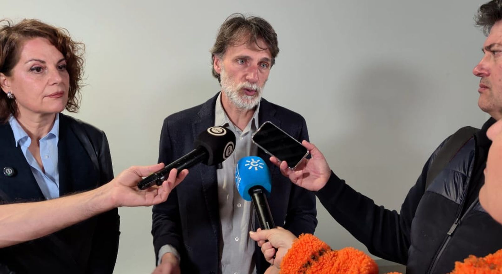 Presentación del IX informe FOESSA sobre exclusión social en la Universidad de Almería durante una jornada organizada por Cáritas.