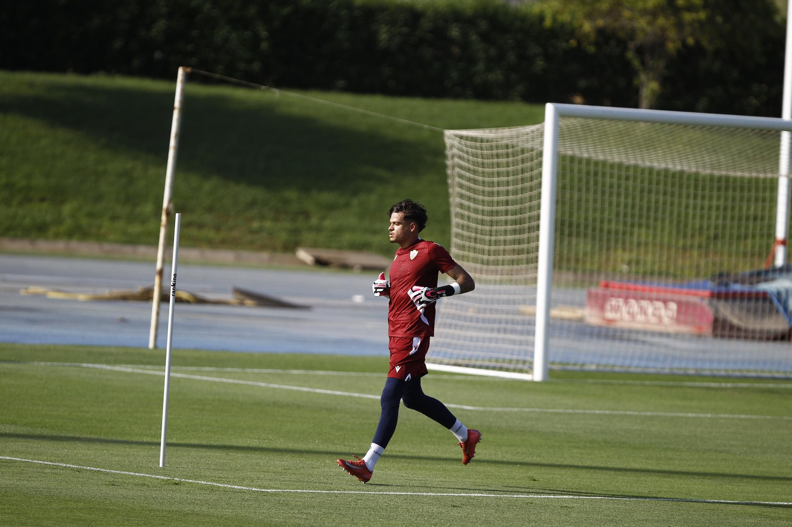 Primer entrenamiento de la Temporada 2025-2026 de la U.D. Almería, en imágenes