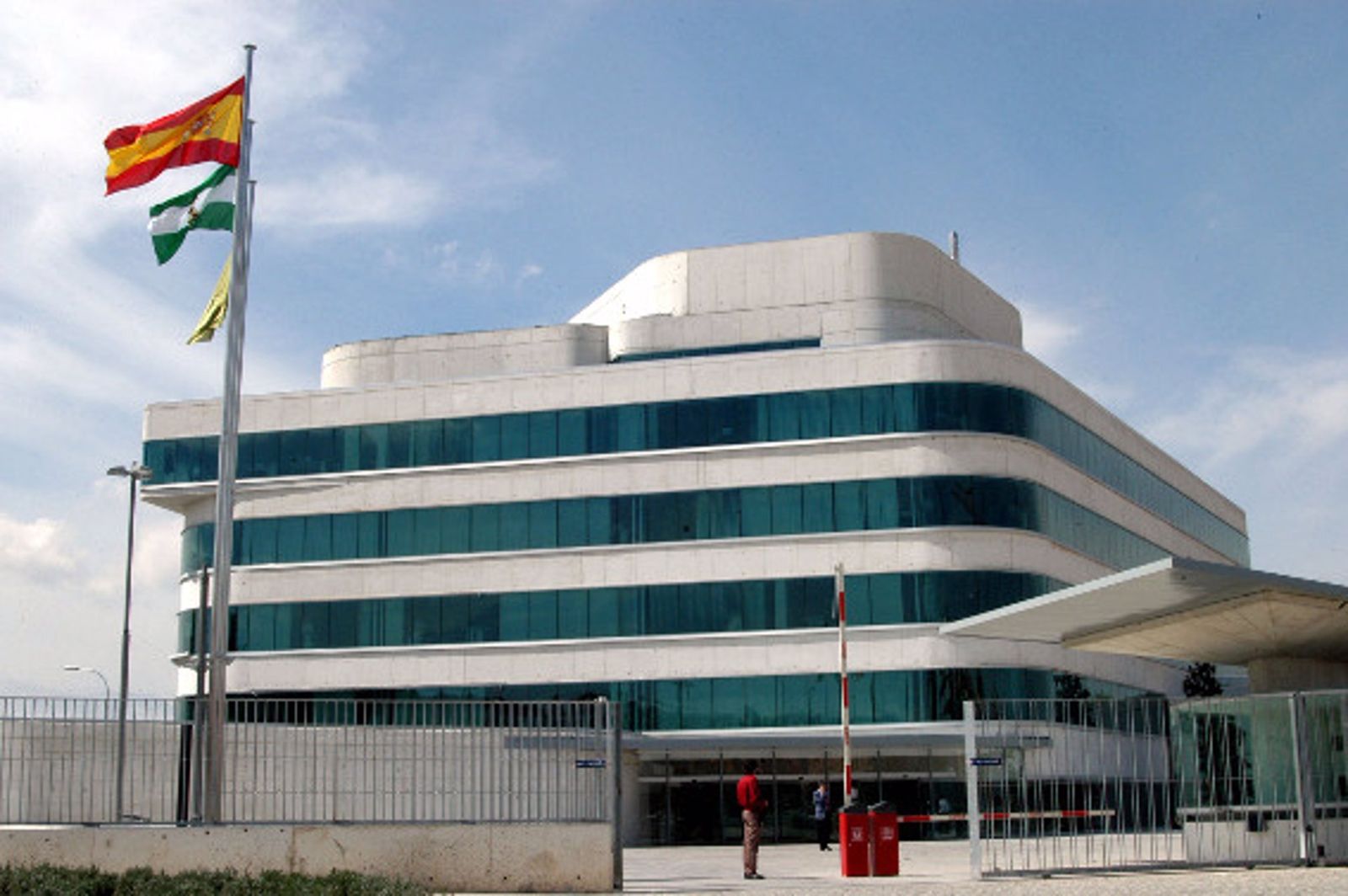 Diputación de Granada afirma que el PP “cerró” la residencia de Turismo Tropical de Almuñécar