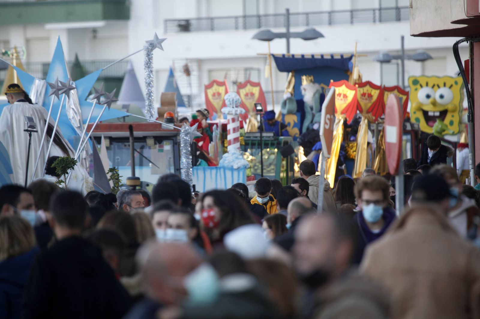 Imágenes de las cabalgatas de Reyes en Cartaya, Isla Cristina, Ayamonte y Punta Umbría
