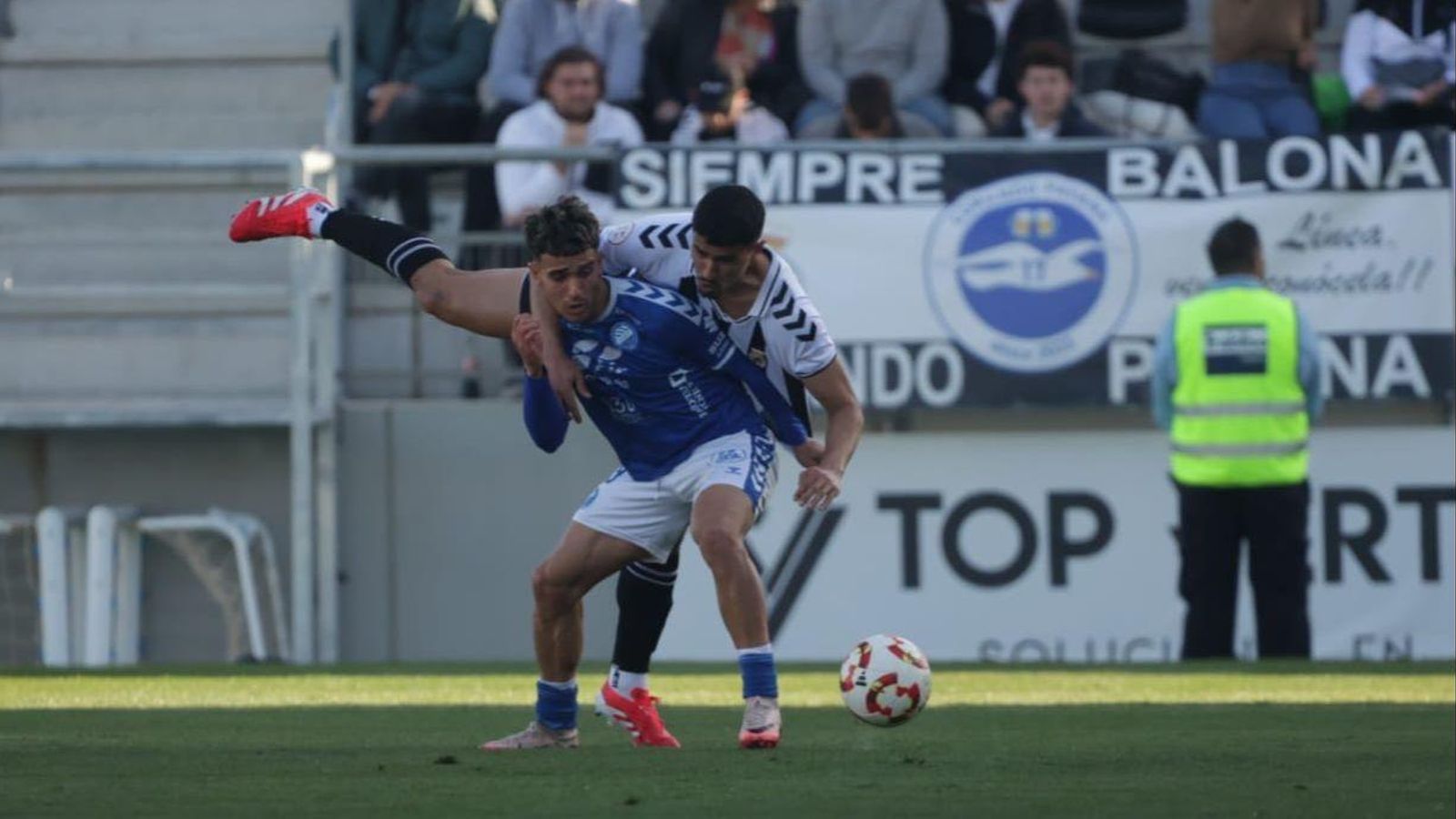 Balona y Xerez DFC salieron con una marcha más en el segundo tiempo.