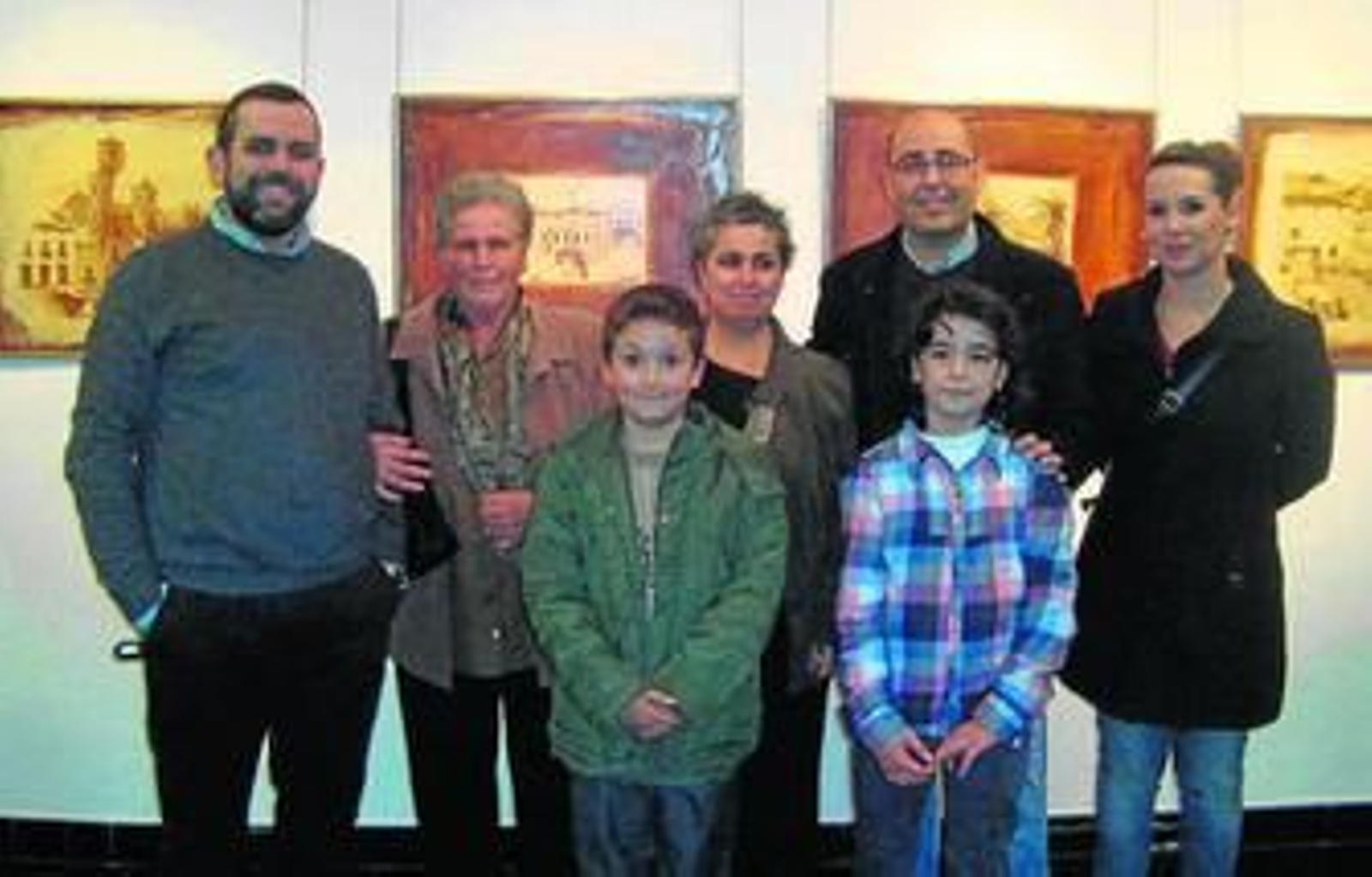 Lola Zurano junto a Antonio Lázaro, Lucia Parra y Domingo Fernández.