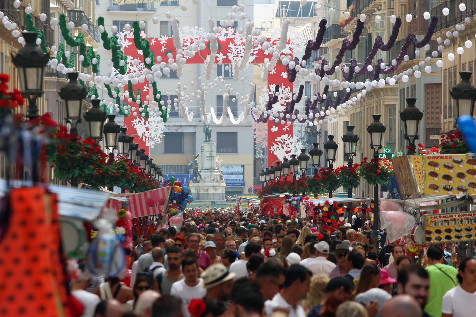 La calle Larios, durante la Feria de 2018