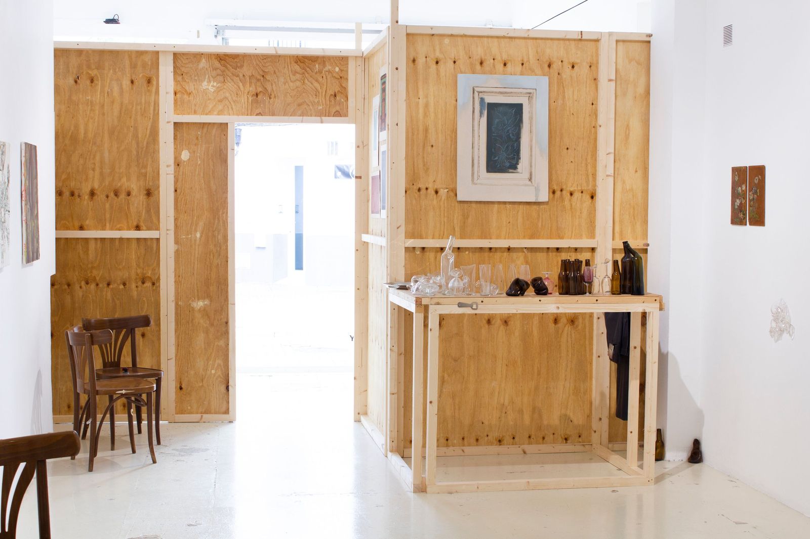 Di Gallery se transforma para acoger la exposición 'Contra el ornamento', de Eladio Aguilera e Ignacio Estudillo