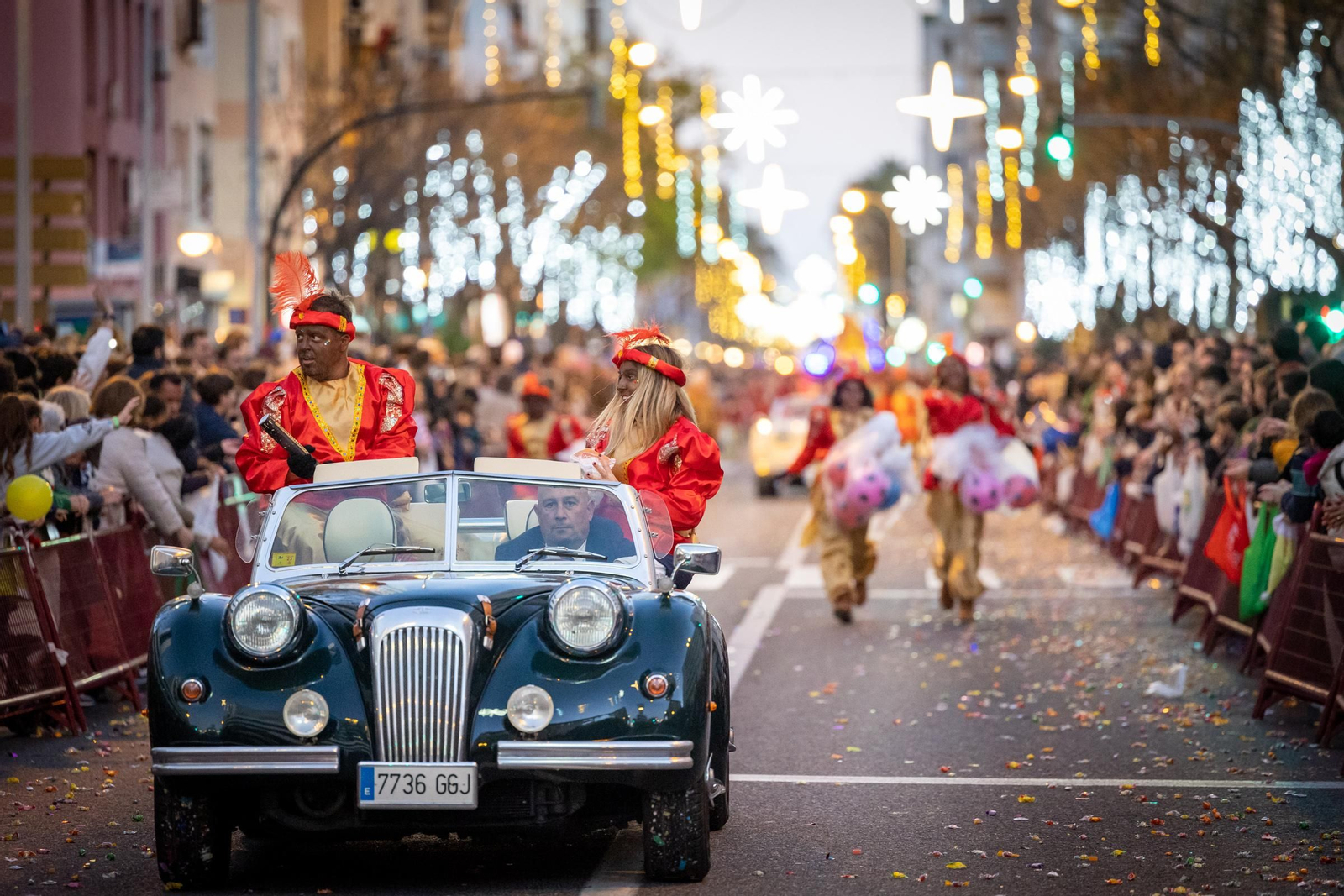 Todas las imágenes de la cabalgata de los Reyes Magos en Cádiz