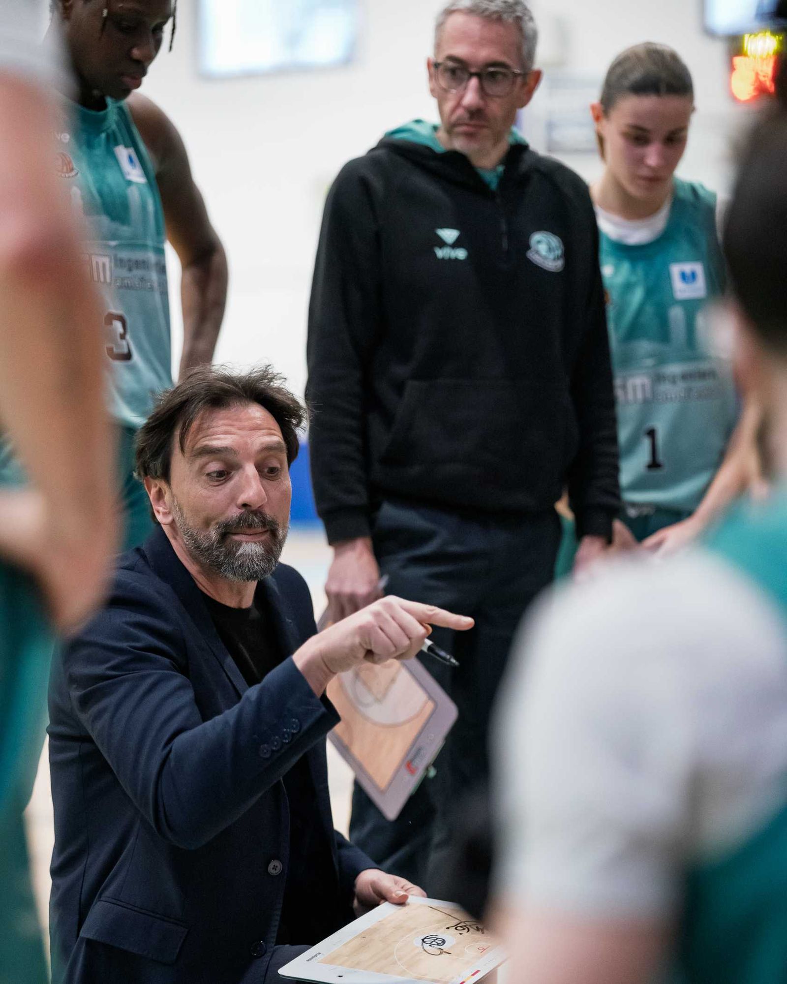 CAB Estepona-Baxi Ferrol: Partido redondo para hacer vibrar al Pineda