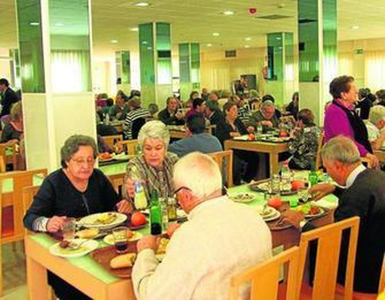 La Residencia de Tiempo Libre de Aguadulce es la que más solicitudes recibe.