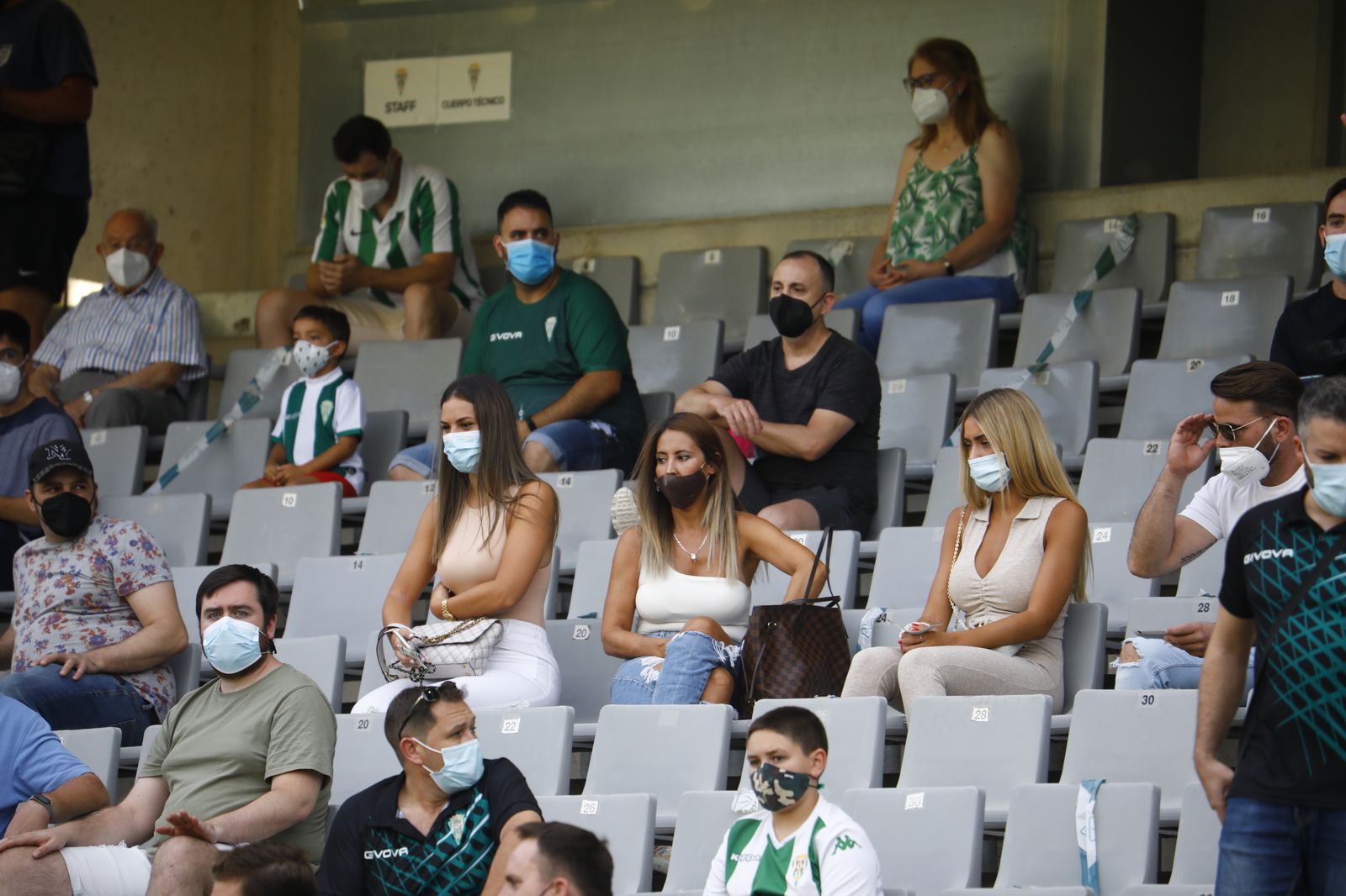 El Córdoba CF-Linares Deportivo, en imágenes