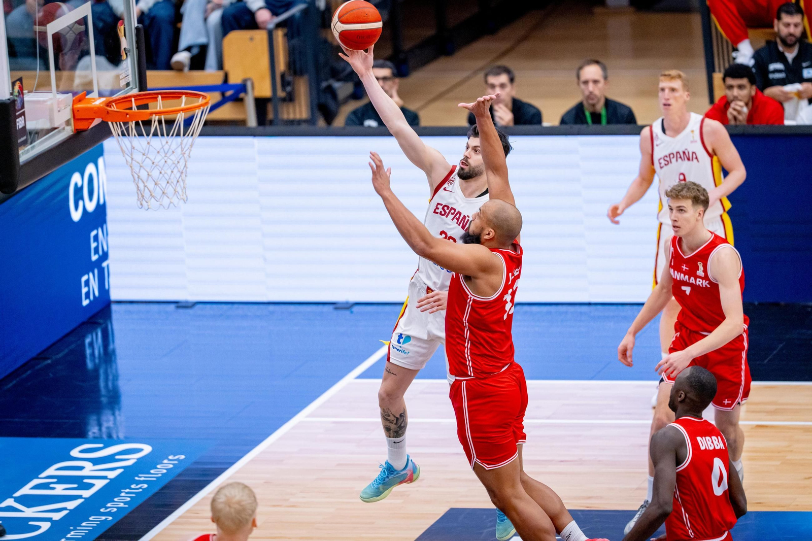 Las mejores fotos del Dinamarca-España de baloncesto