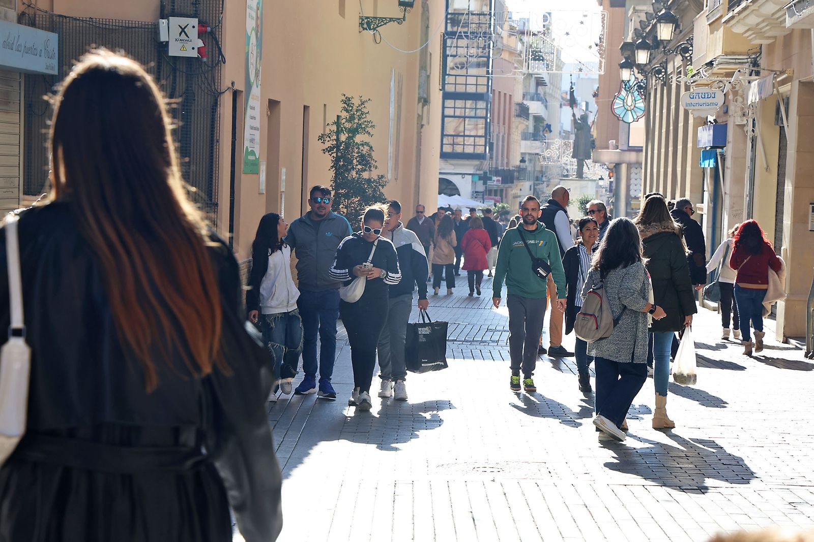 Imágenes de la fiesta del 24 de diciembre en las calle de Huelva